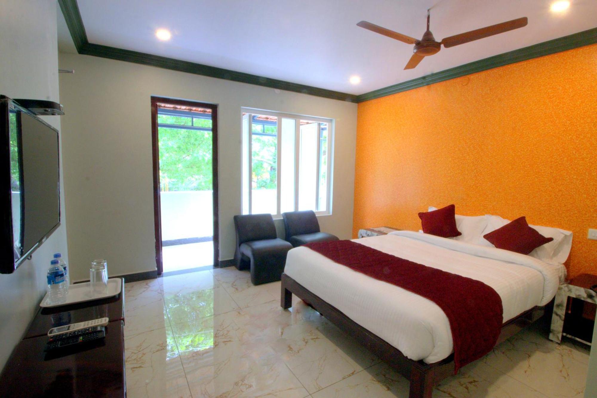 Serenity Sands Beach Resort Pondicherry Dış mekan fotoğraf